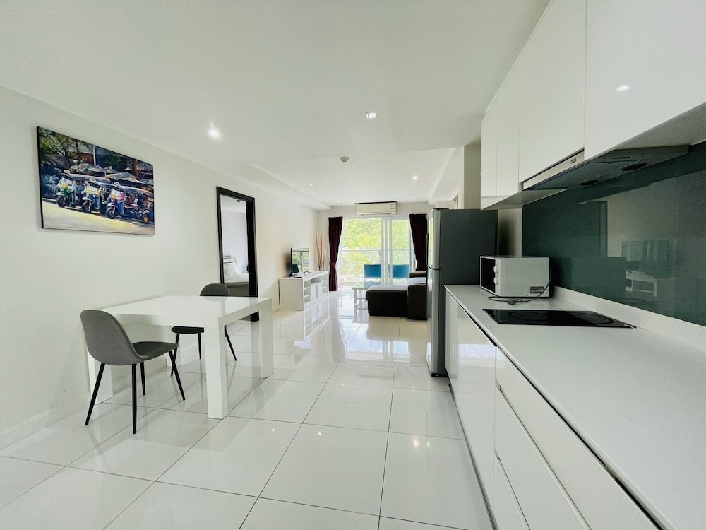 The Place Pratumnak by PSR ASIA