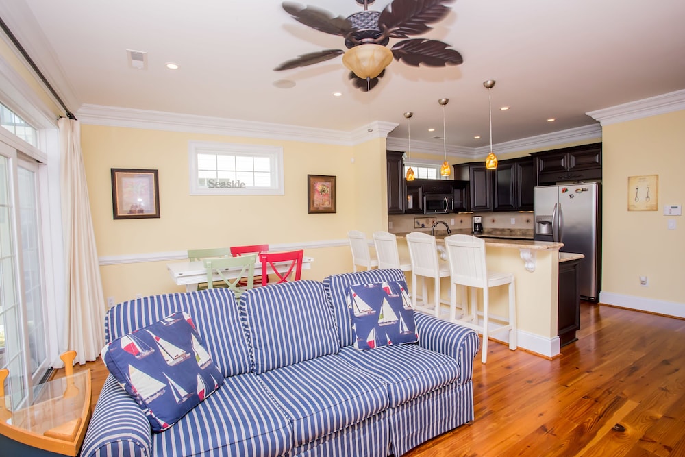 3 BR Beach Houses 25th Ave. South Ocean Blvd