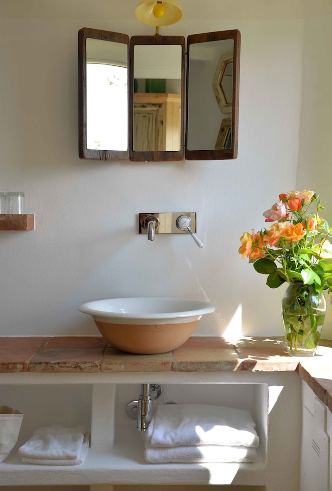 Castello di Granarola Relais – Adults Friendly