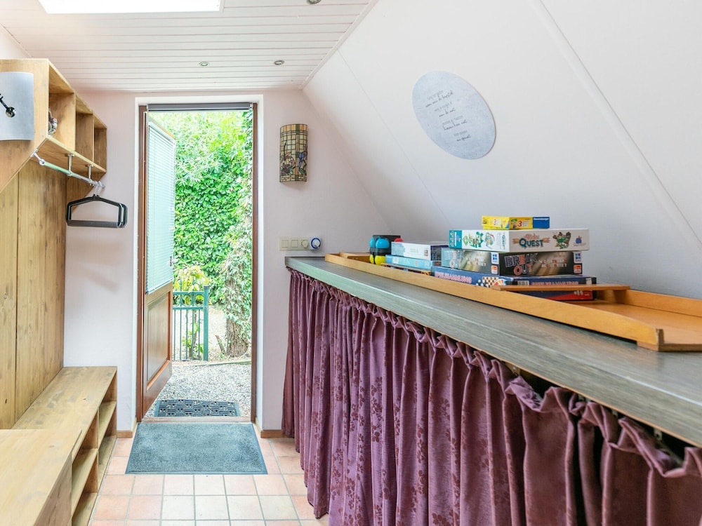 Lanaken Luxe Garden Retreat