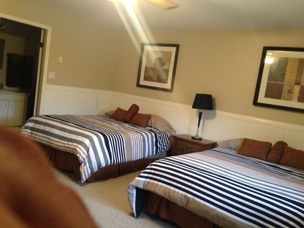 SunDog B & B