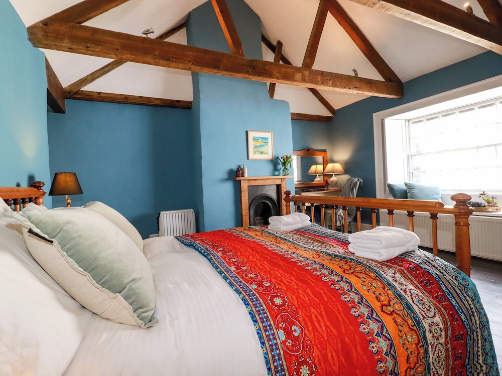 Carew House Cottage