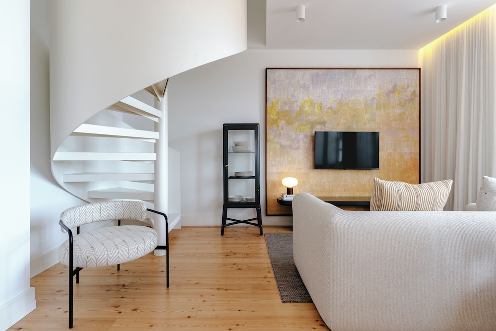 Feel Porto Clérigos Charm Flats