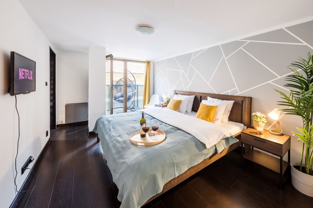 Prestigious duplex loft with 3 bedrooms
