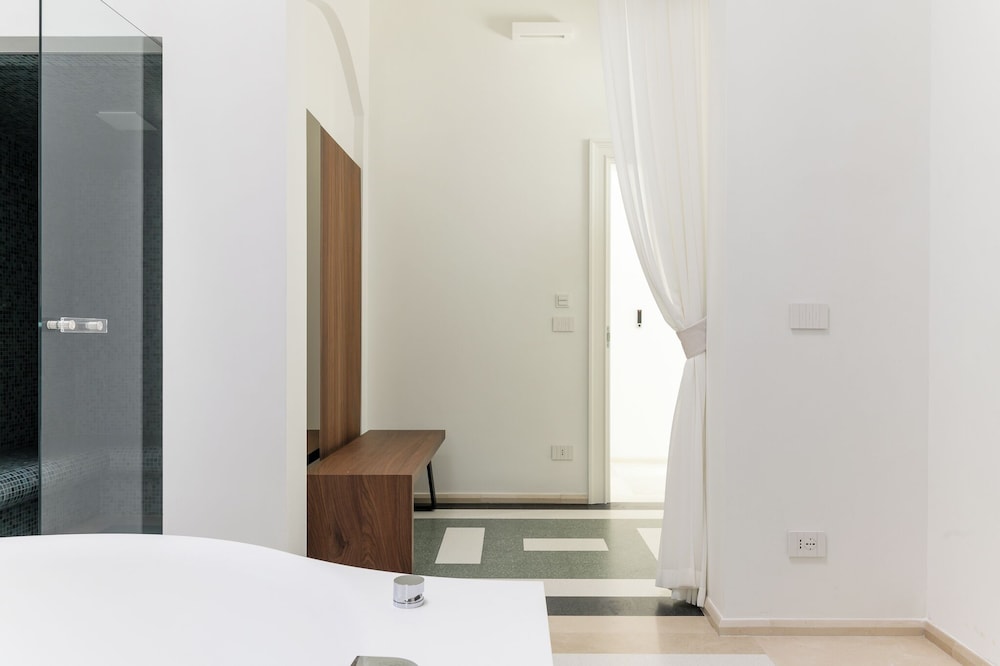 Hydeout Palace - Luxury &Spa Suites by Wonderful Italy