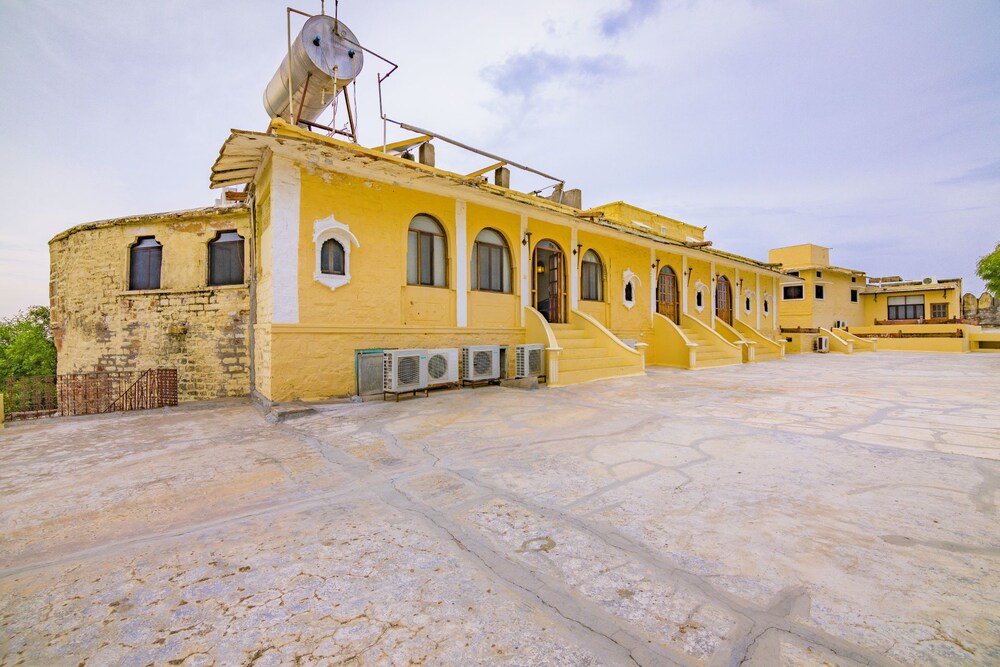 GuestHouser 1 BR Heritage in Pipar City