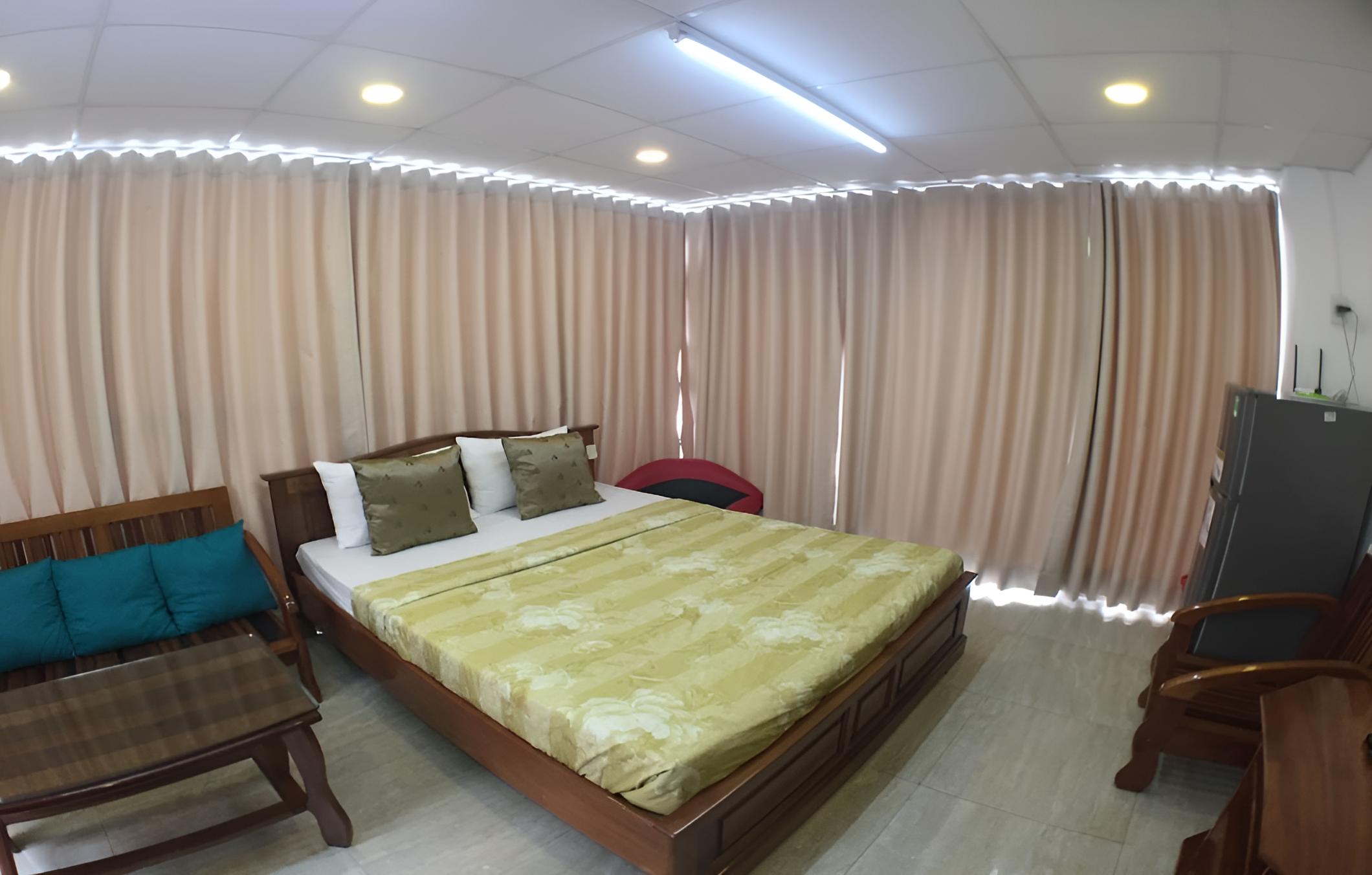 Funny Guesthouse