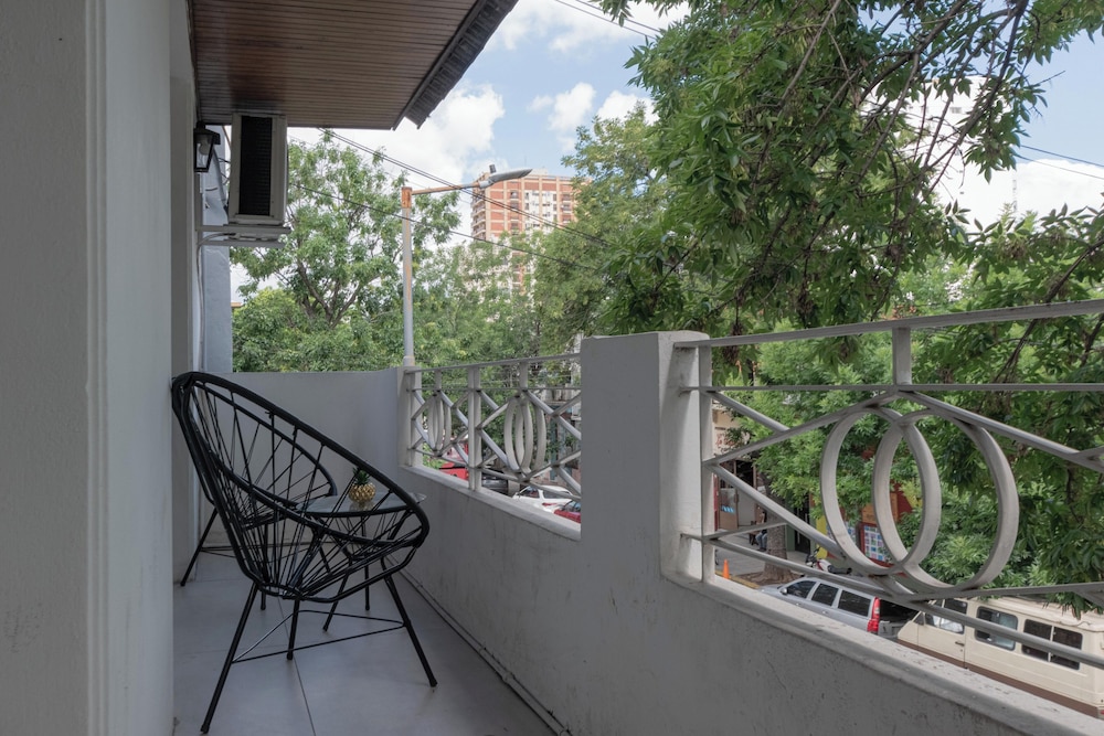 MOT + New Villa vega- Piscina, Terraza & BBQ 8 pax