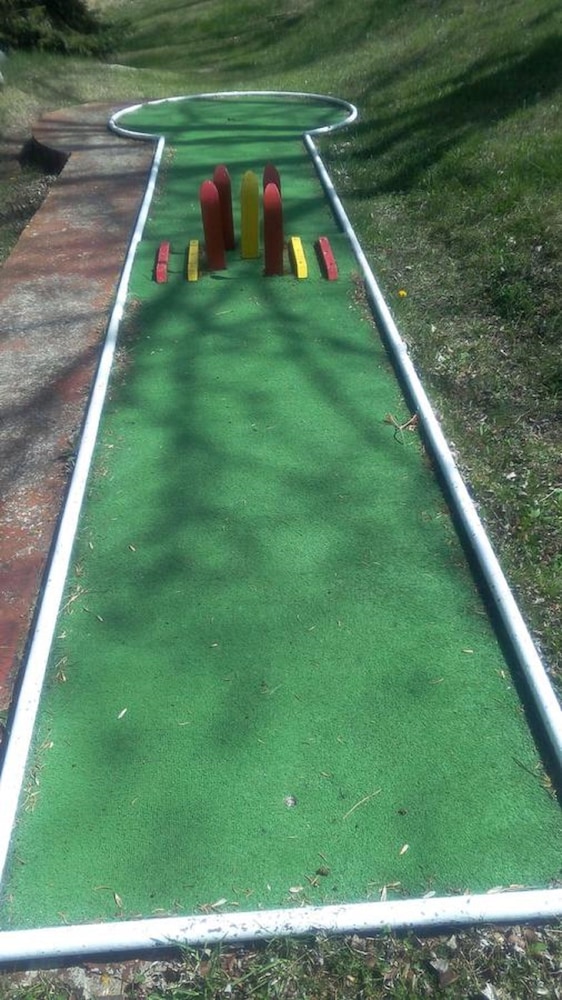 Village Club Yravals