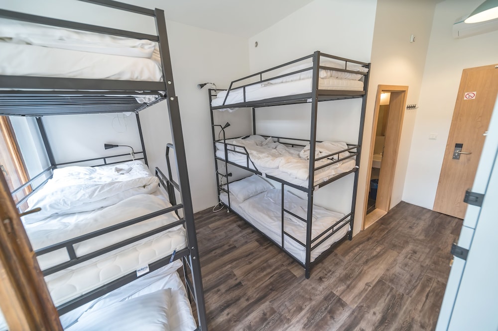 Hostel Orange