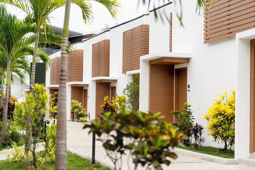 LIME Resort Bohol, a member of Radisson Individuals Premier