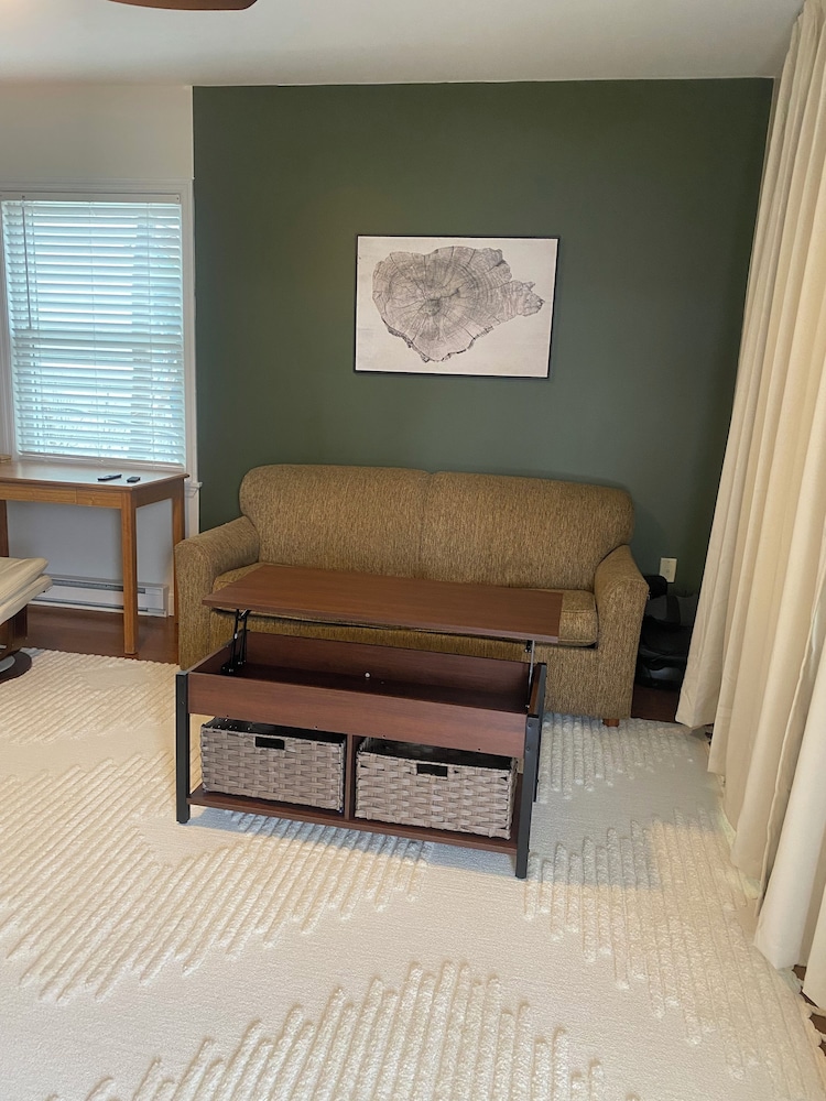 Central Lake Placid Hideaway