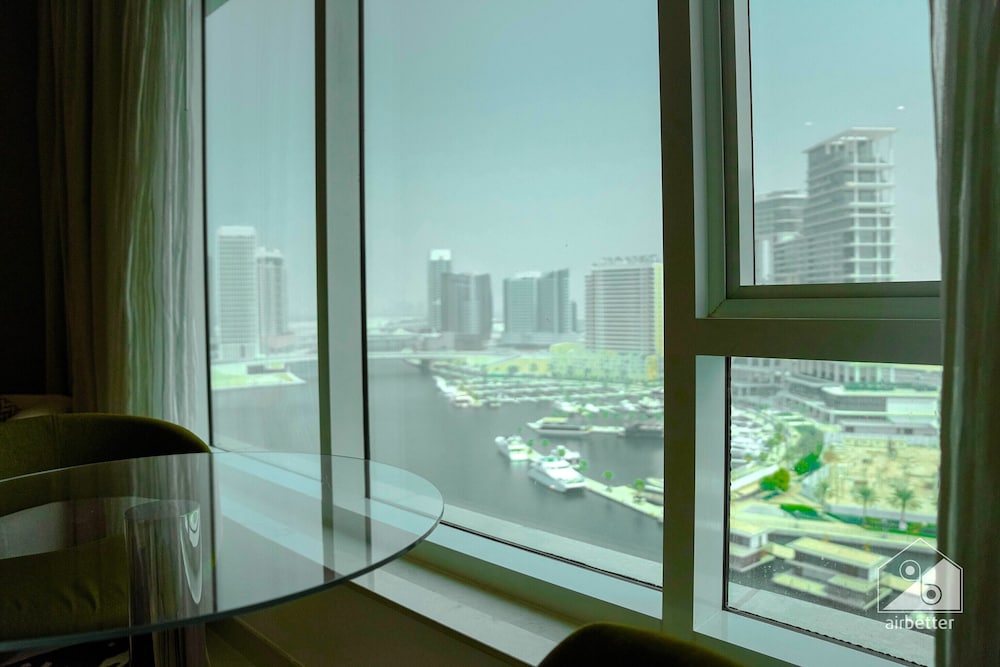 Damac Maison Luxury Apt Canal View Business Bay