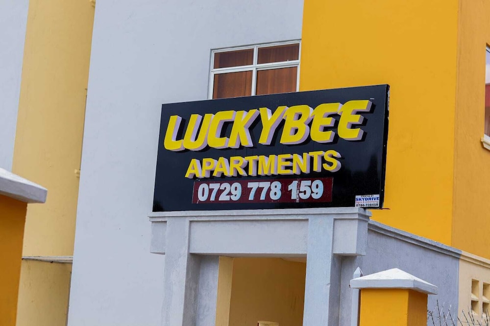 Luckybee Apartments