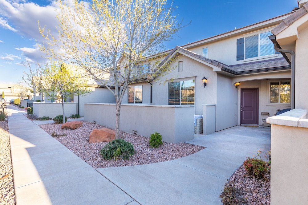 The Vintage 3 Bedroom Townhouse