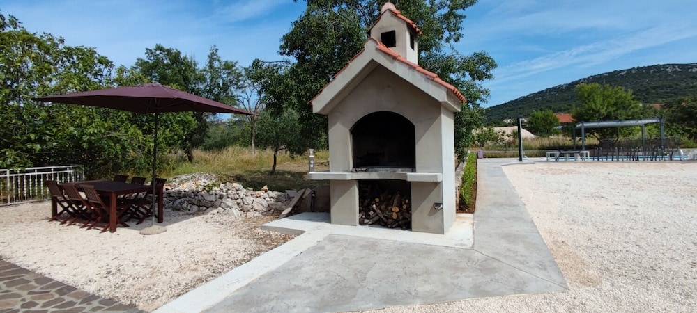 Photo 44