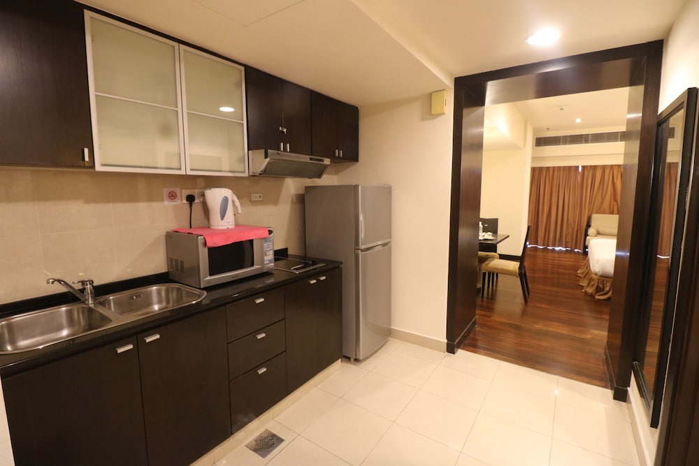Raintree Resort suites at Bandar Sunway
