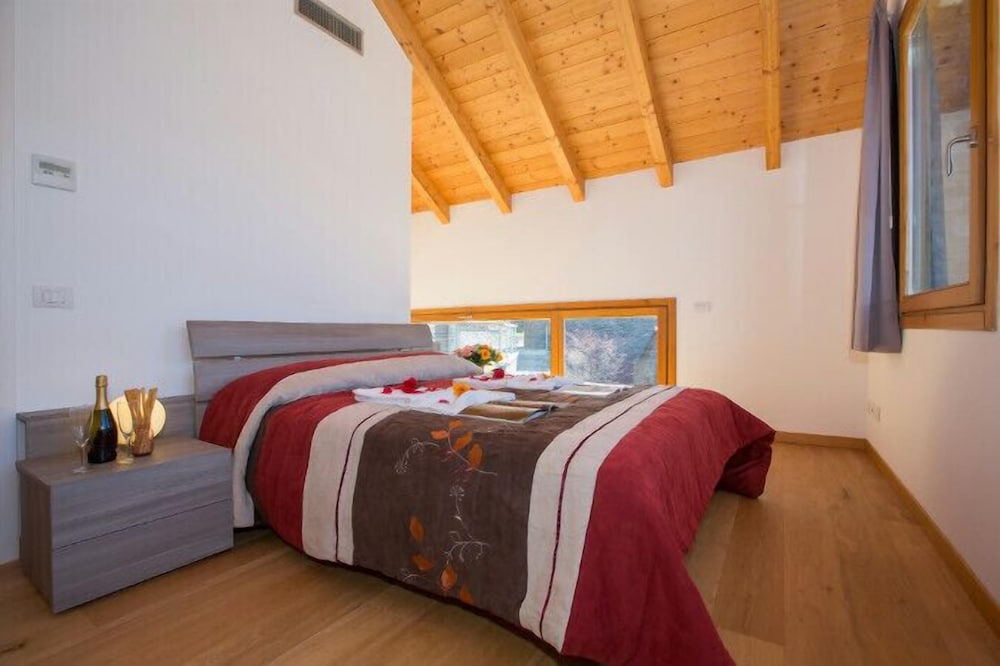 Paradiso del Lago X5 photo 3