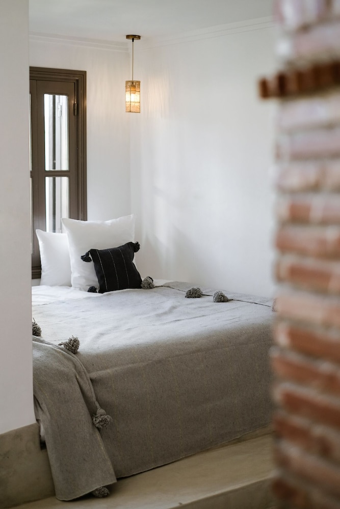 Riad O