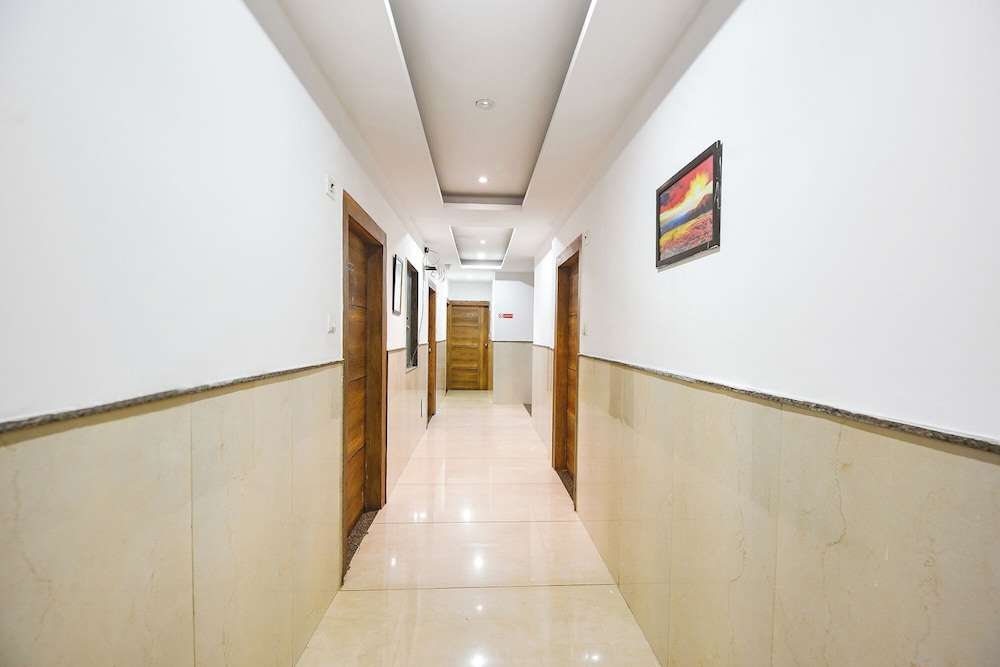 Fabhotel Sun Plaza