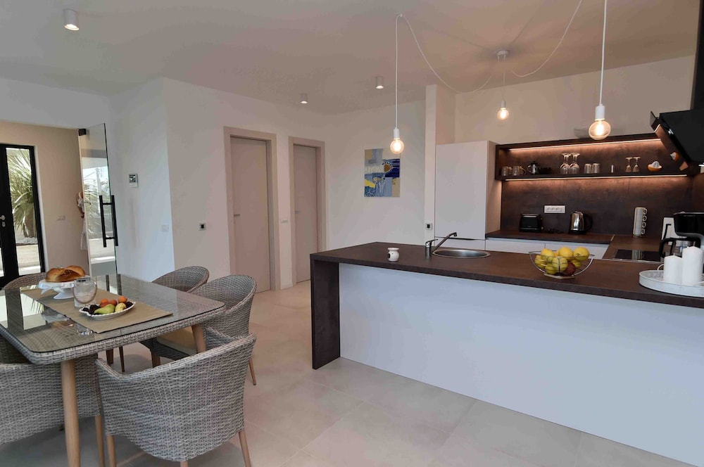 Villa Bella Vista B in Icici