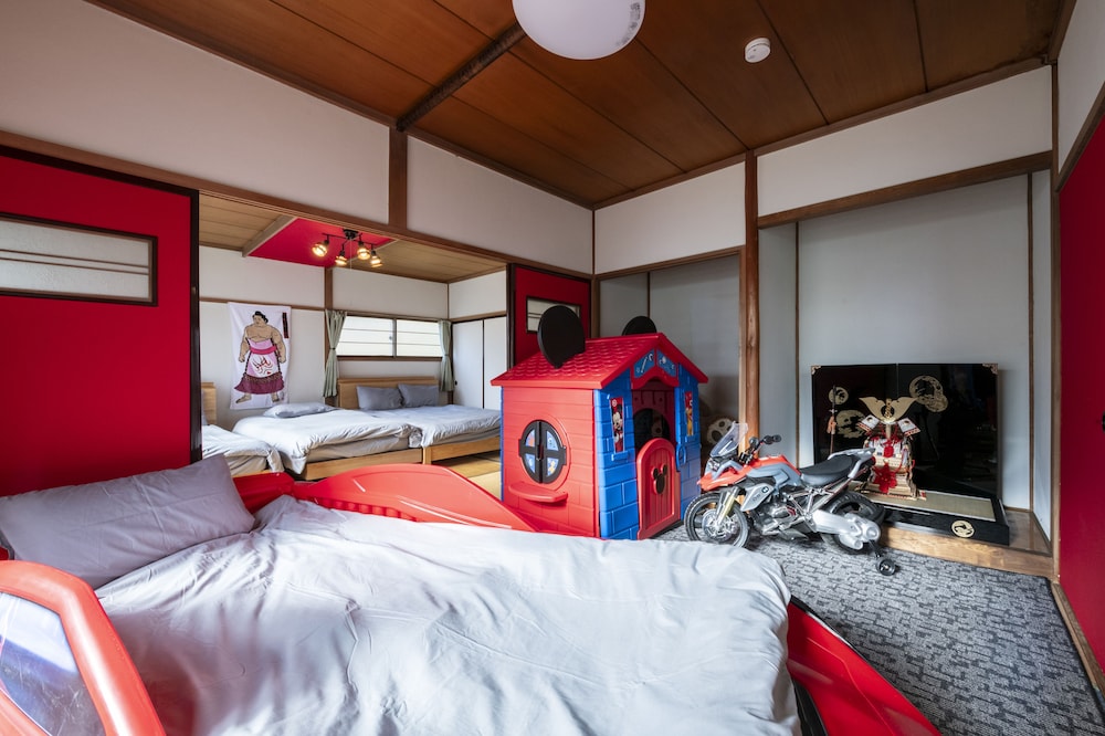 HATSUNE view 5
