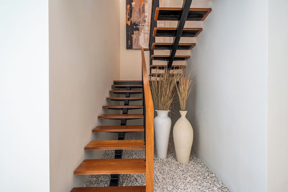 Hidden City Ubud - Modern Villas & Townhouses with Private Pools, Nature Views and Wellness Access