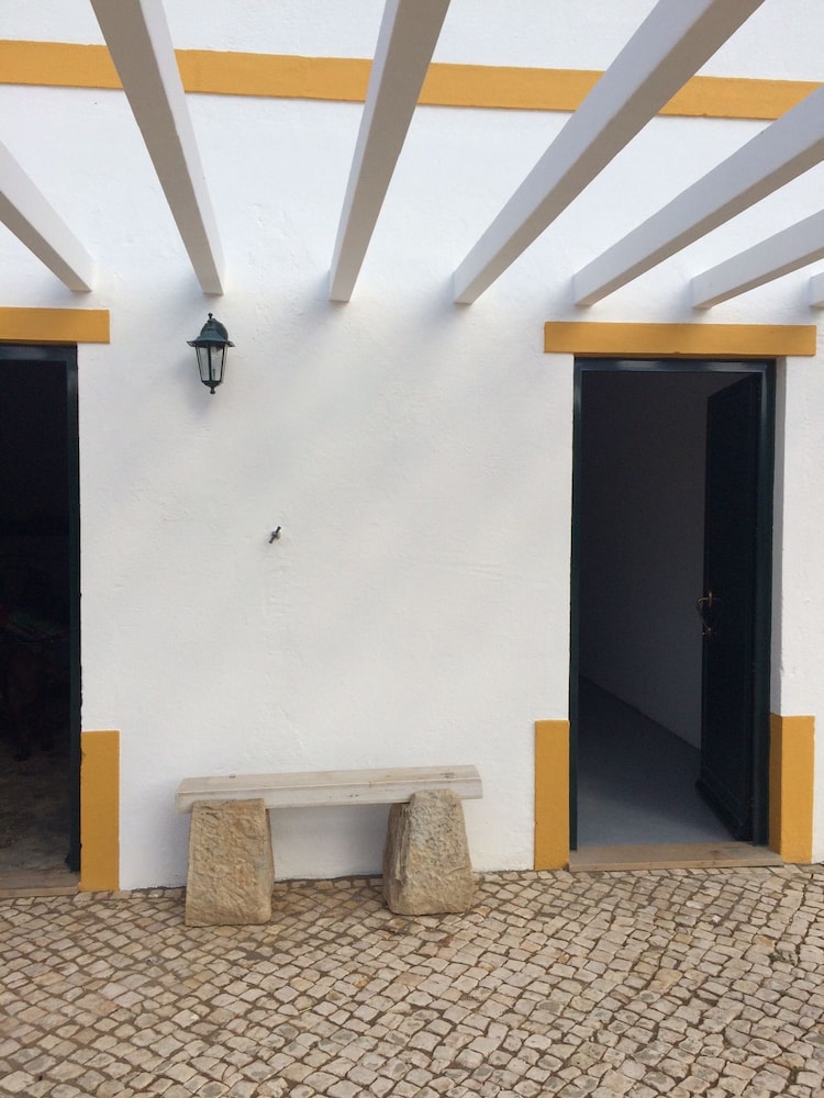 Quinta Ribeira do Labrador - Lisbon West Wine Route view 4