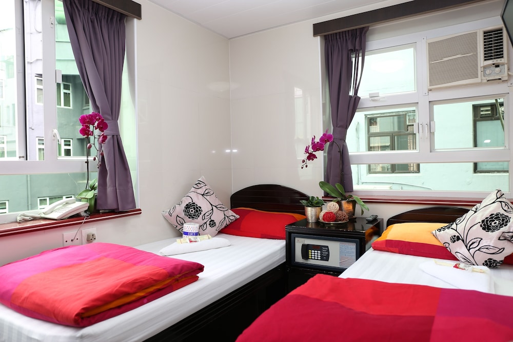 Canada Hotel