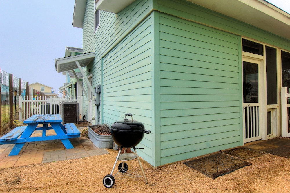 Aloha Cottage 20RP