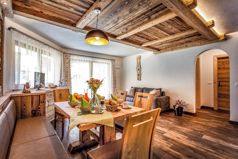 Alpine Mountain Chalet