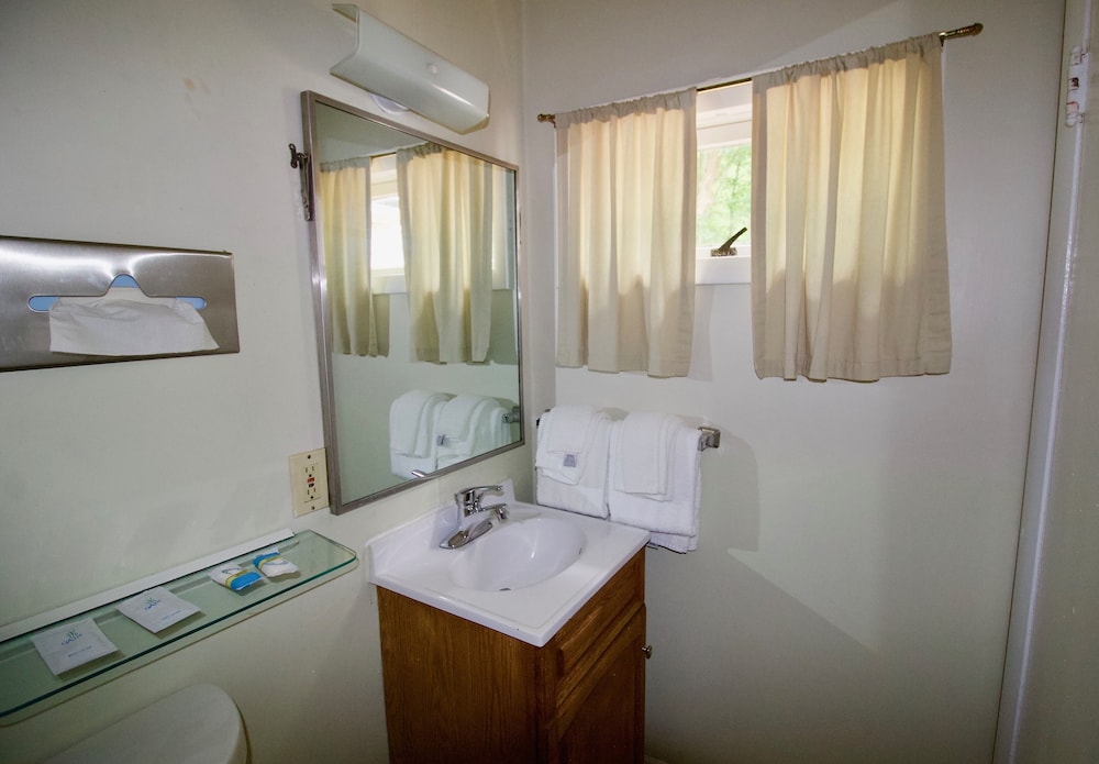 Oakdell Motel