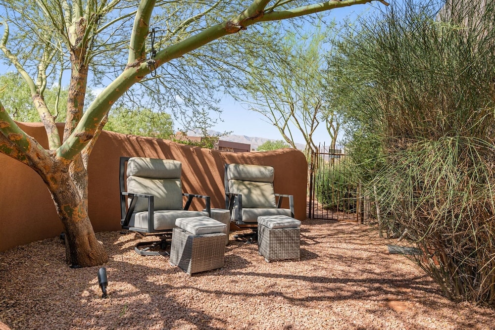 Escape To Entrada 4 Bedroom Home