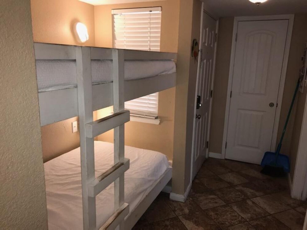Seascape 1322 in Galveston view 4