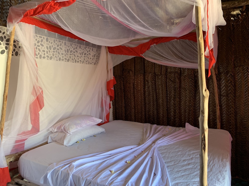 New Jambo Bungalows - Hostel