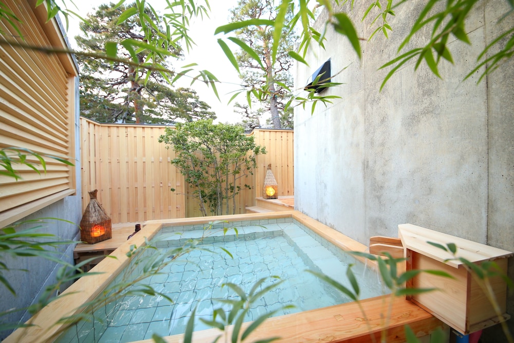 Kamei no Yu