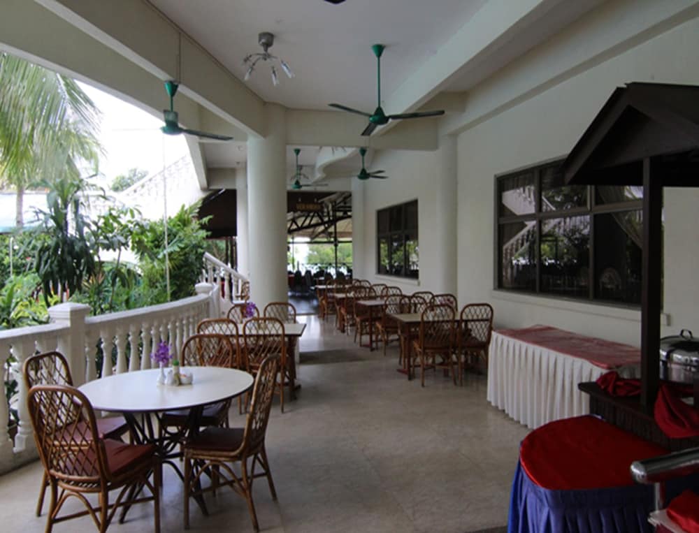 Bayu Beach Resort
