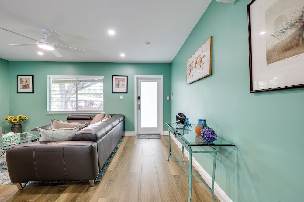 1 Mi to Shore: Family Home in Pompano Beach!