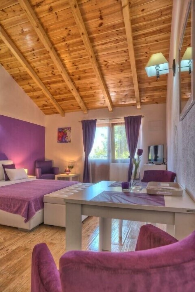 Guest House Harmonia