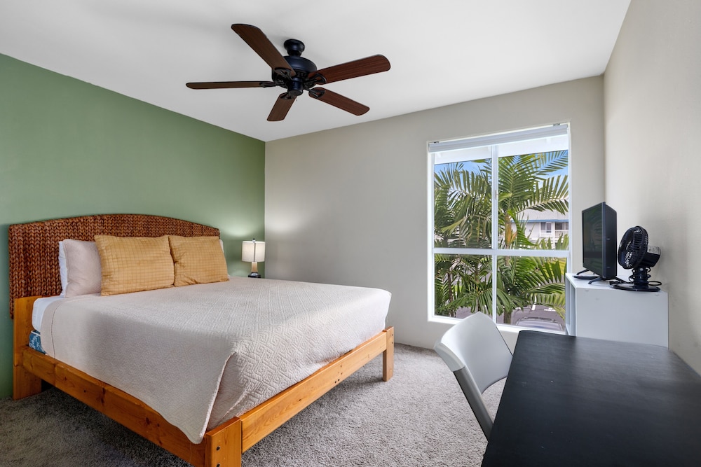 Alii Lani V202 2 Bedroom Condo