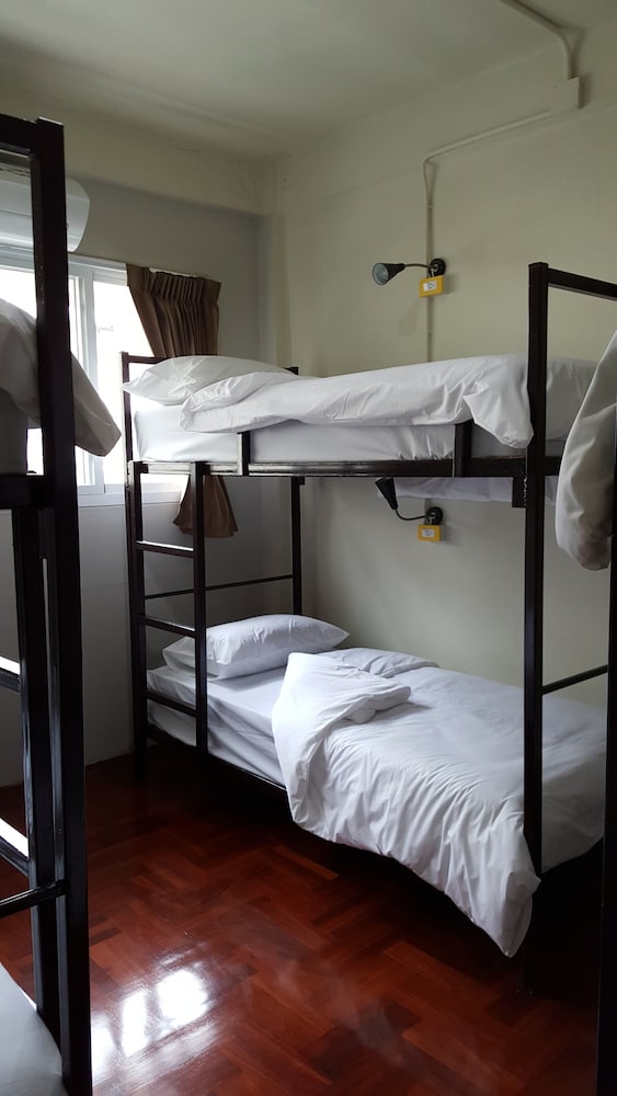 Bangkok Check Inn - Hostel