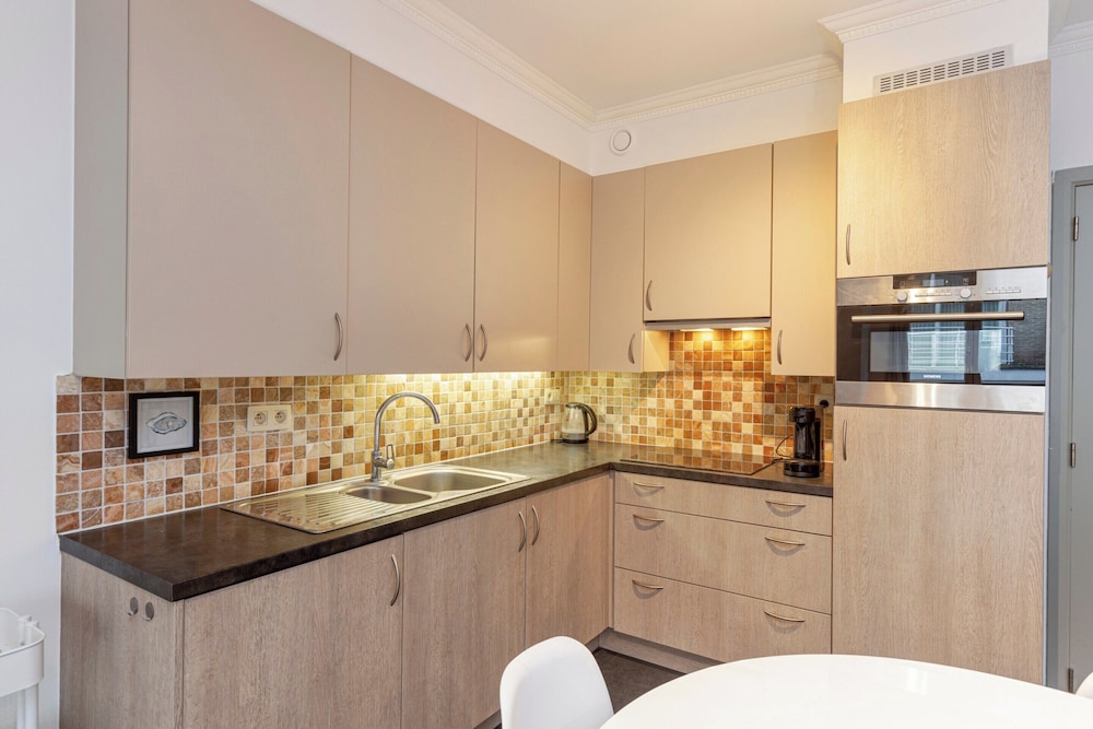 De Koetsier Apartment In Blankenberge