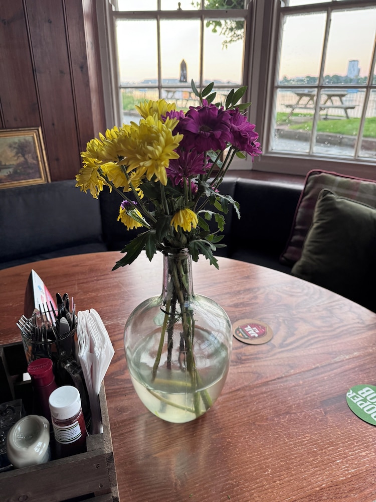 The Edgcumbe Arms view 3