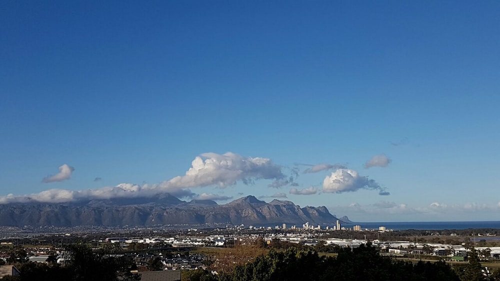 Bay View Guest House Somerset West