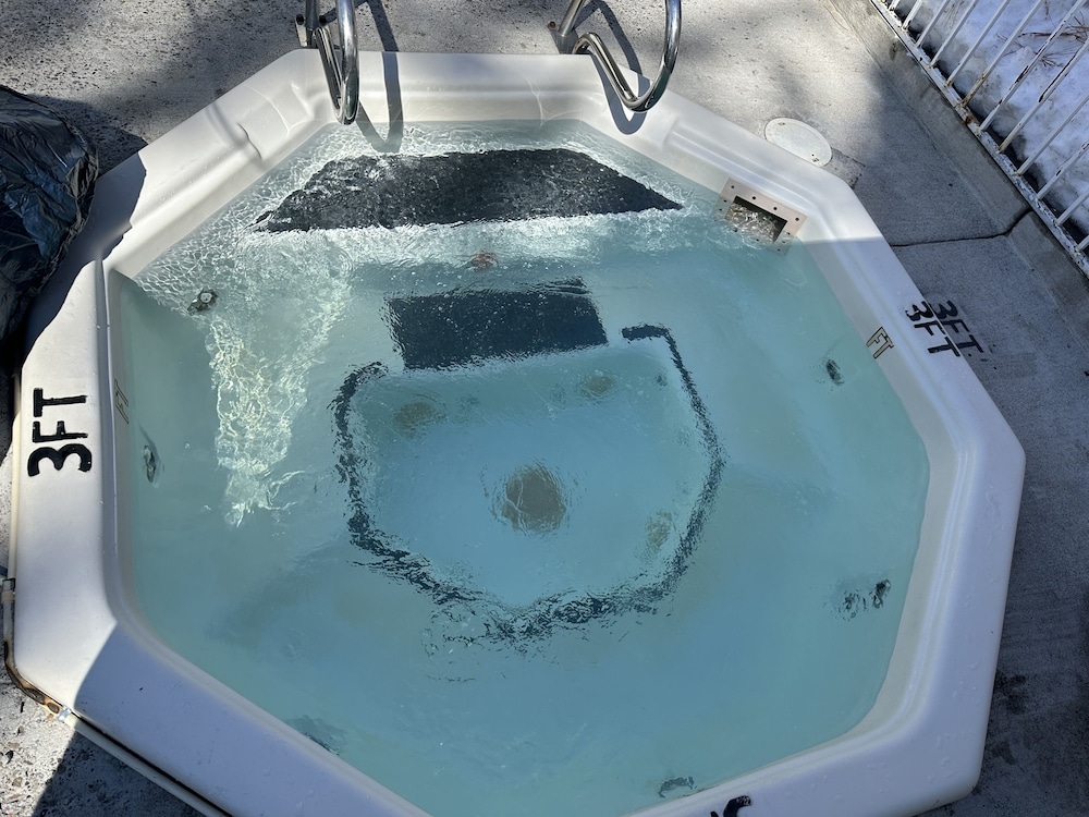 Lake Tahoe Vacations - Apex Inn - Property Image 25