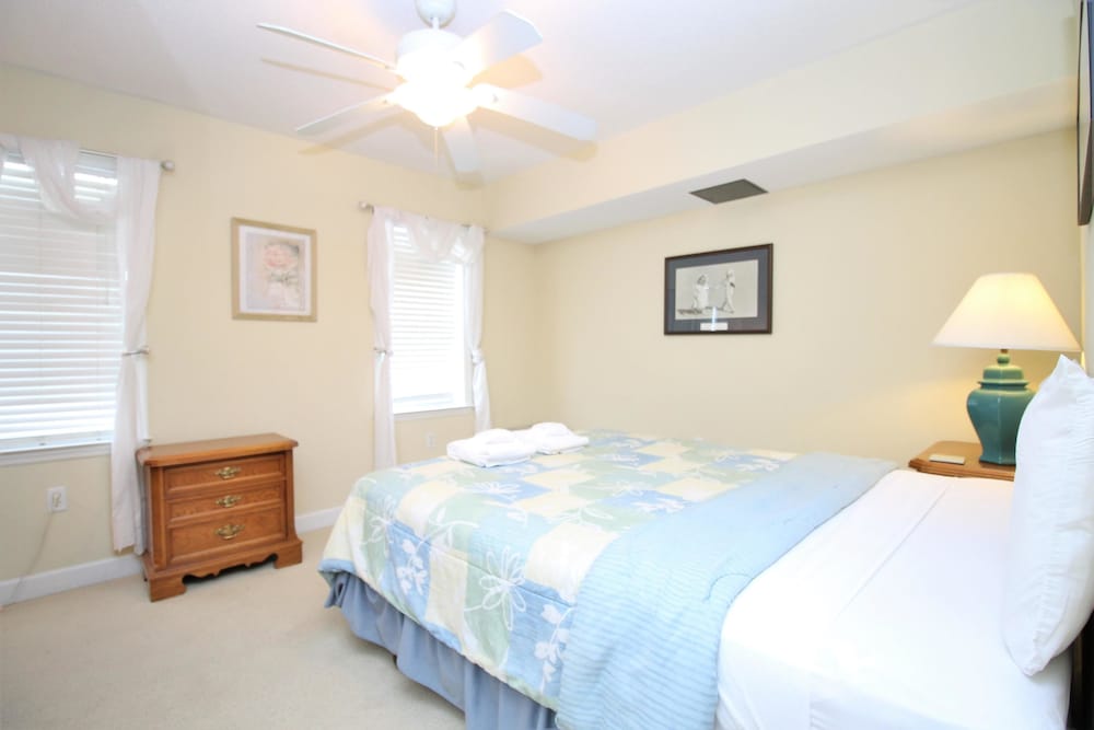 Charleston Vacations - Turn of the River 2G 3 Bedroom Holiday Home By My Ocean Rentals - Property Image 2