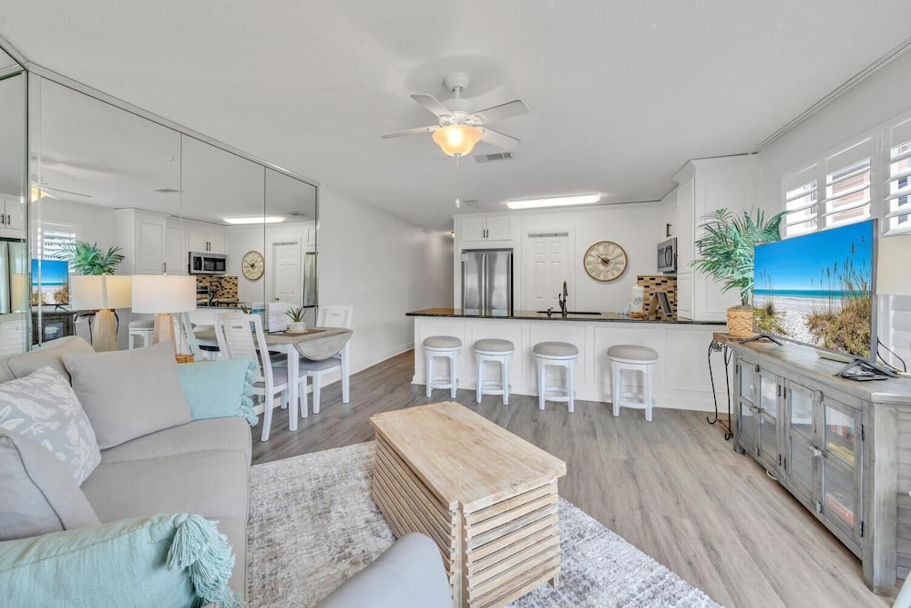 Gulfview II 218