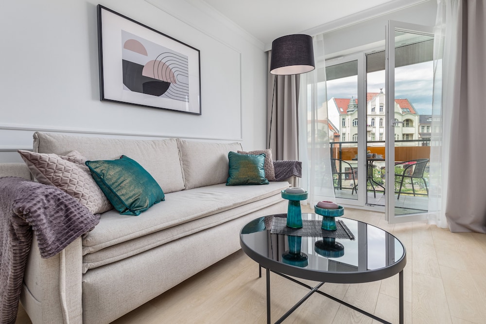 Pl. Słowiański Lux Apartment by Renters