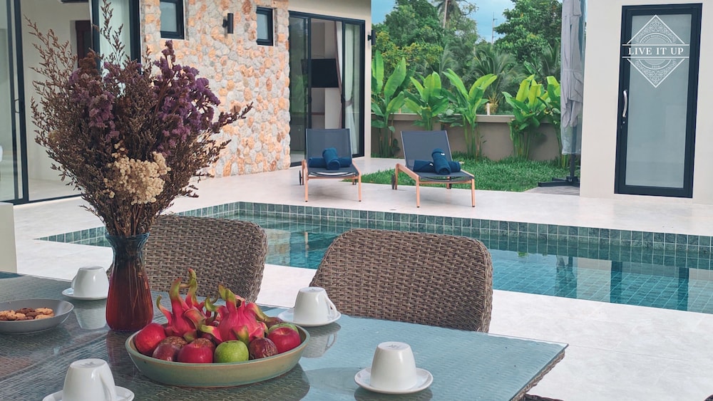 Santi Tara Villas