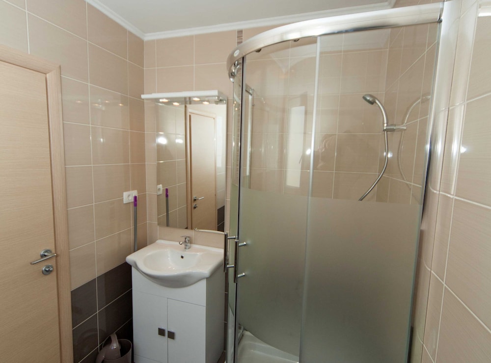 Beachfront Apartments for Relaxing Getaways in Crikvenica